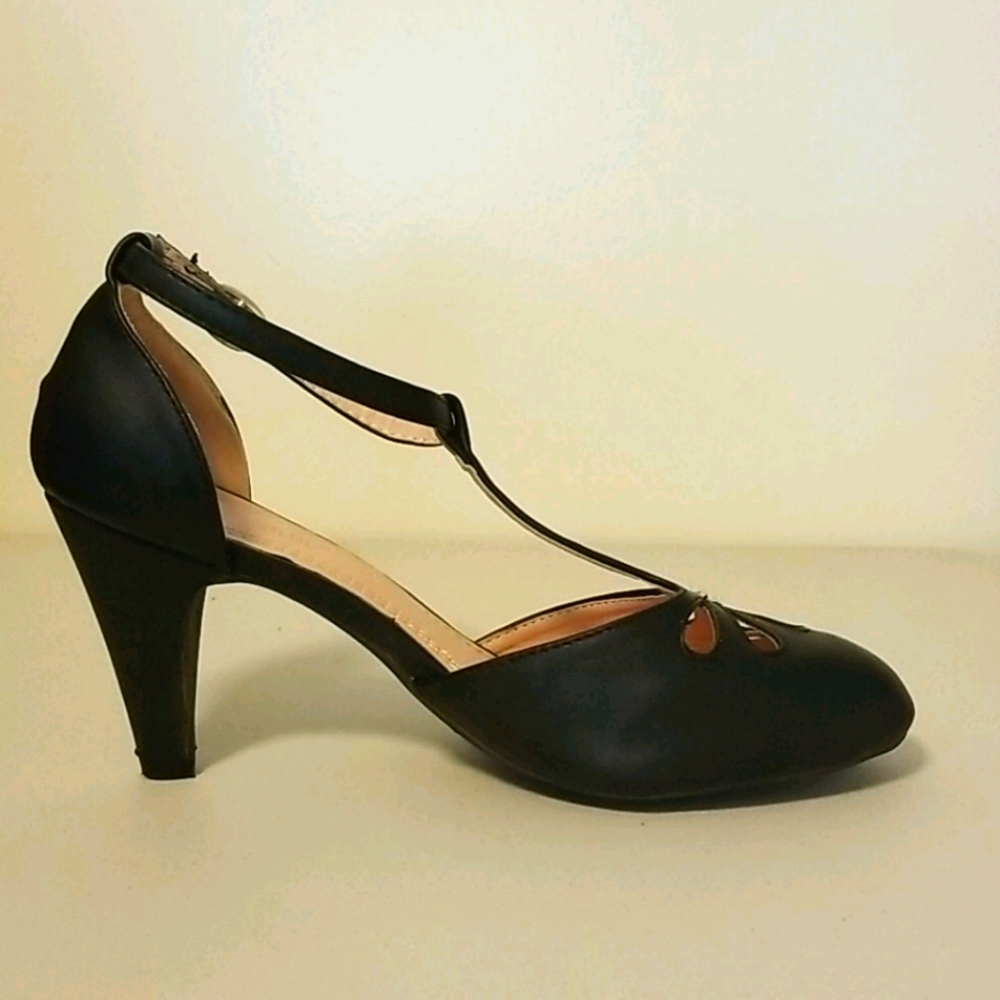 Black Leather T-Strap Pumps